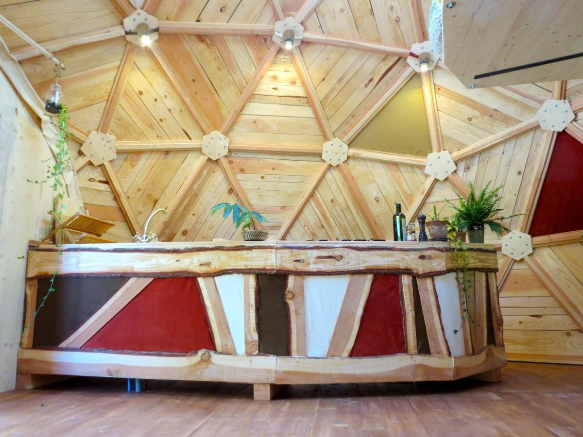 Recoubeau-Jansac Habitat Createur - Hebergements Insolites Au Camping Municipal "Les Ecureuils" מראה חיצוני תמונה