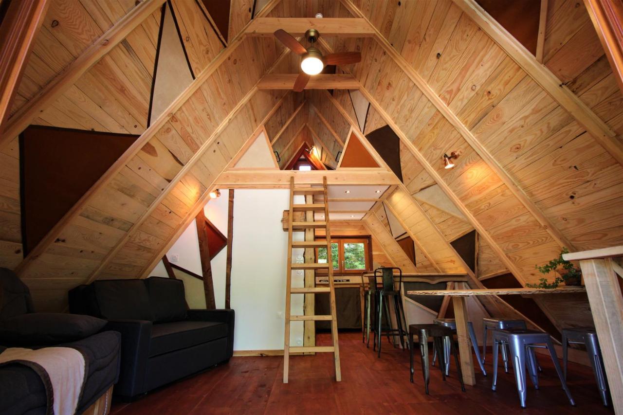 Recoubeau-Jansac Habitat Createur - Hebergements Insolites Au Camping Municipal "Les Ecureuils" מראה חיצוני תמונה