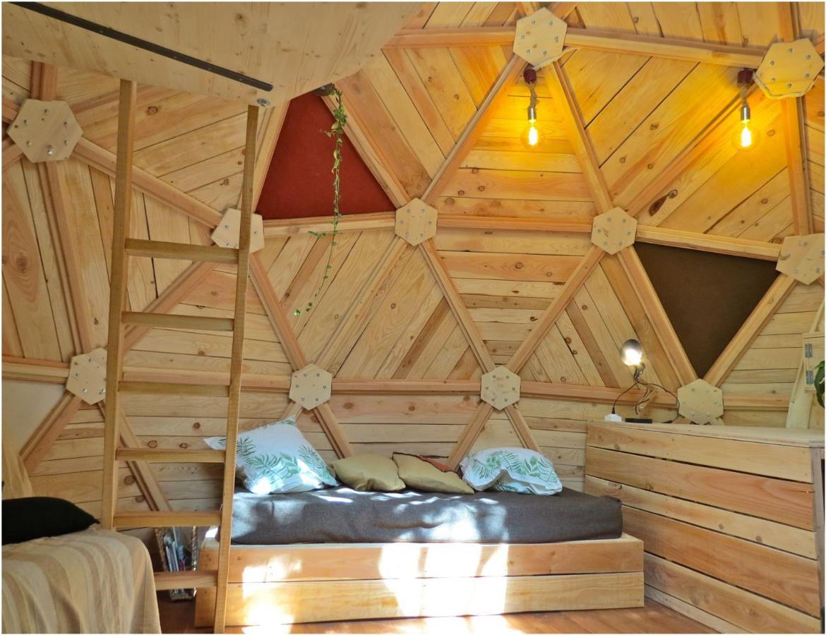 Recoubeau-Jansac Habitat Createur - Hebergements Insolites Au Camping Municipal "Les Ecureuils" מראה חיצוני תמונה