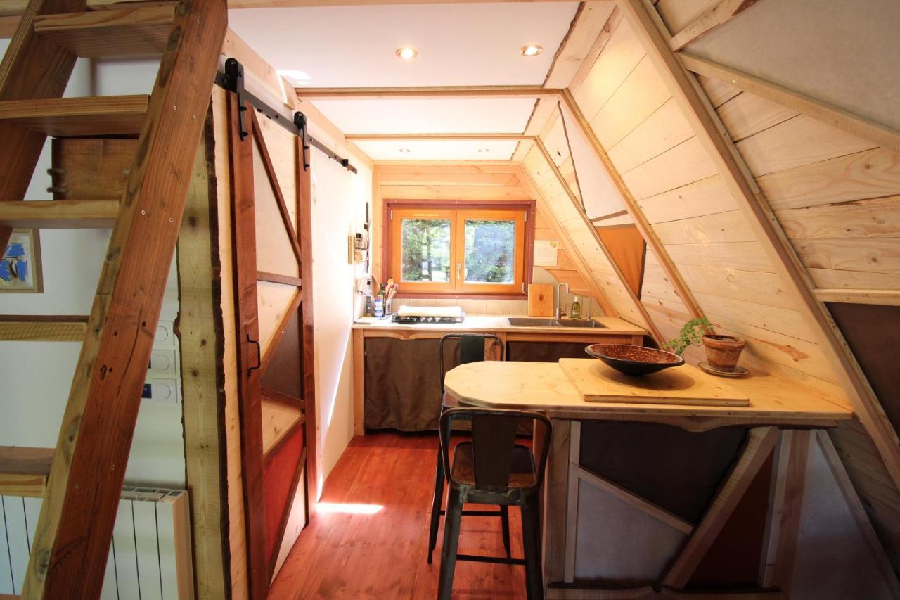 Recoubeau-Jansac Habitat Createur - Hebergements Insolites Au Camping Municipal "Les Ecureuils" מראה חיצוני תמונה